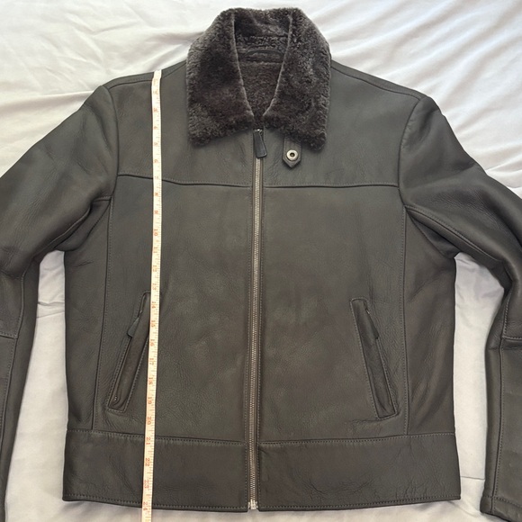 Men's Black Leather Jacket with Fur Collar - Picture 12 of 15